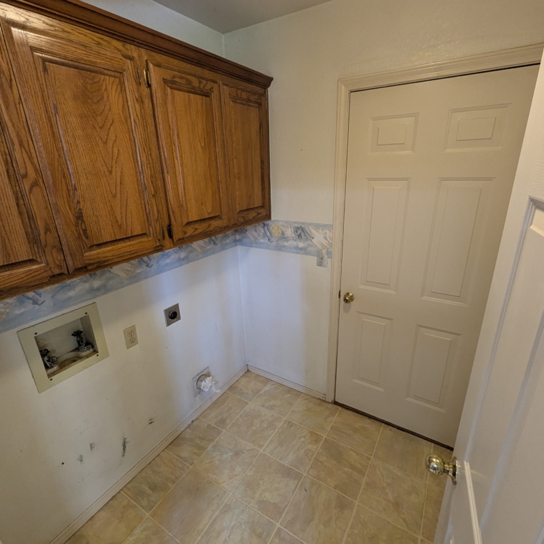 1101 Springfield Ave, Friona, TX 79035